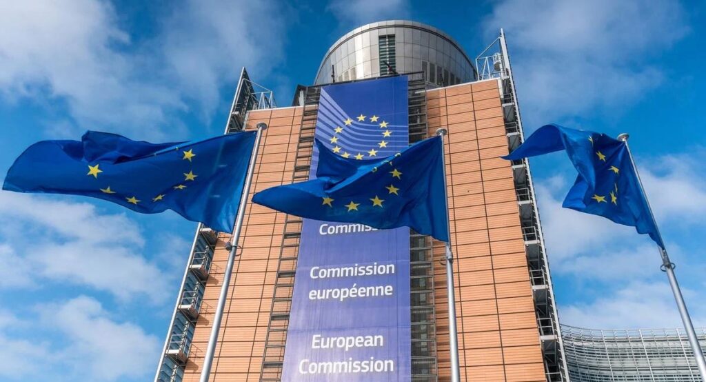 EU Must Review EU ETS to Support Competitiveness as Aviation Decarbonizes - review support